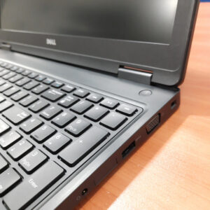لپ تاپ استوک اروپایی Dell Precision 3520